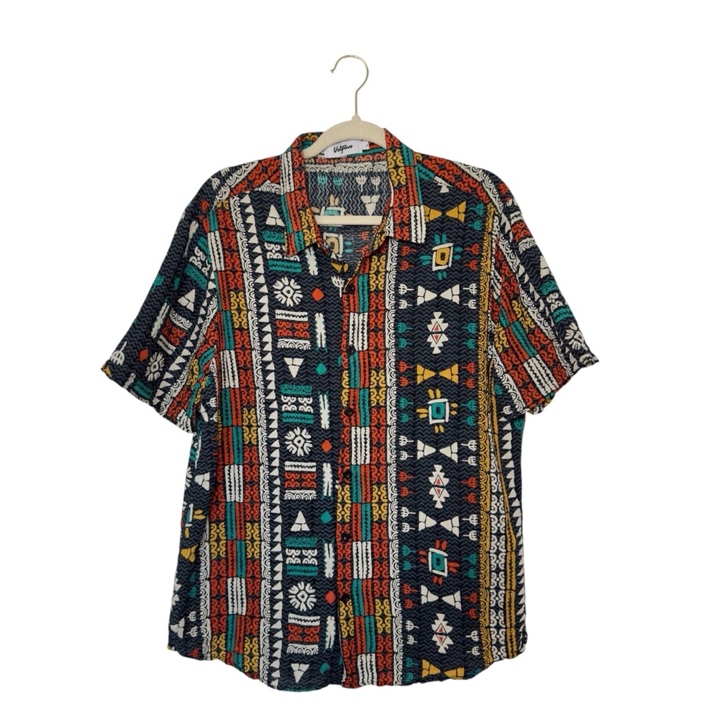 Vatpave Large Multicolor Geometric Aztec Tribal Tropical Vibrant Button Up Shirt
